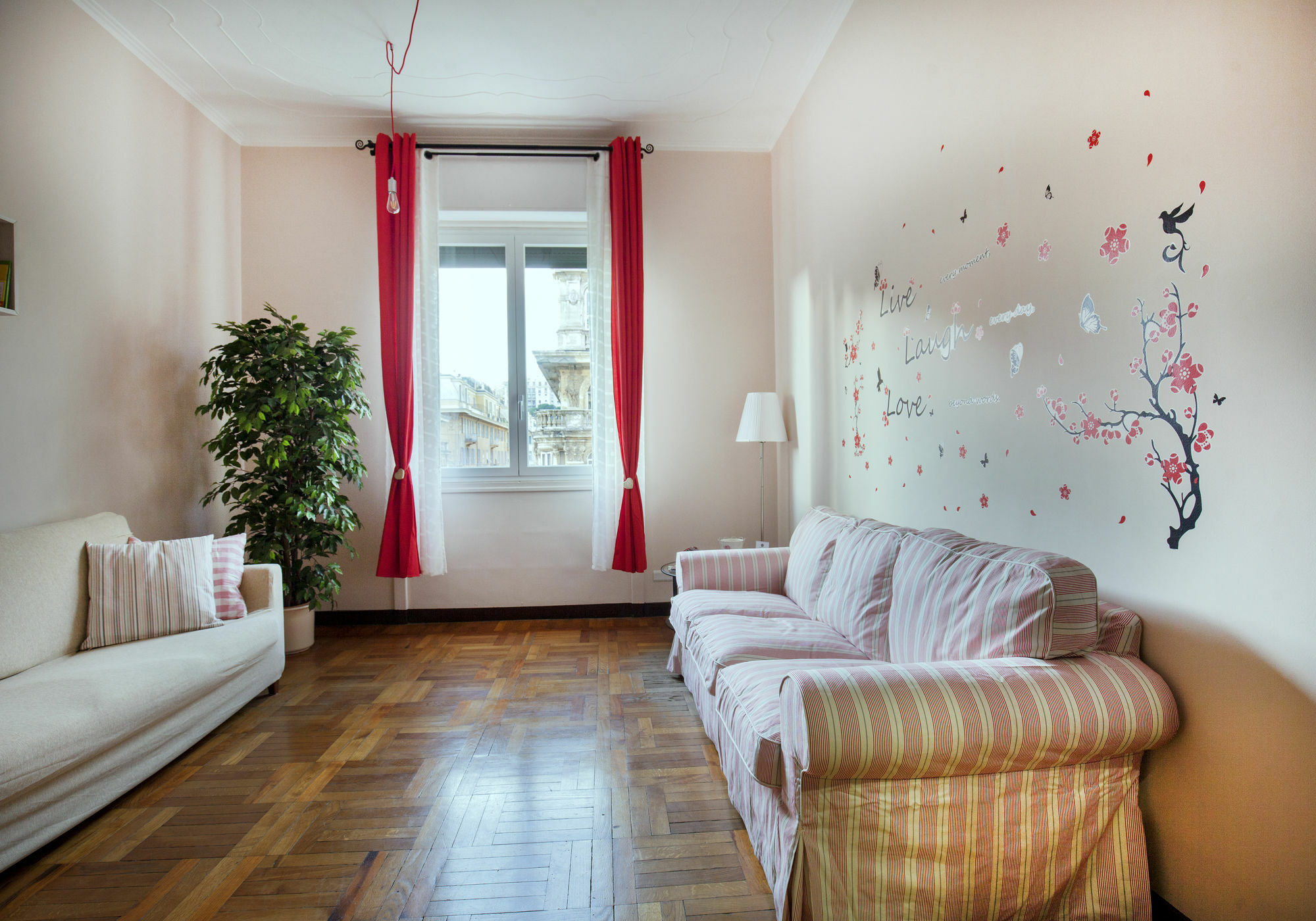 Guesthouse Vittoria Rooms - The Original Since 2015 Genua Buitenkant foto